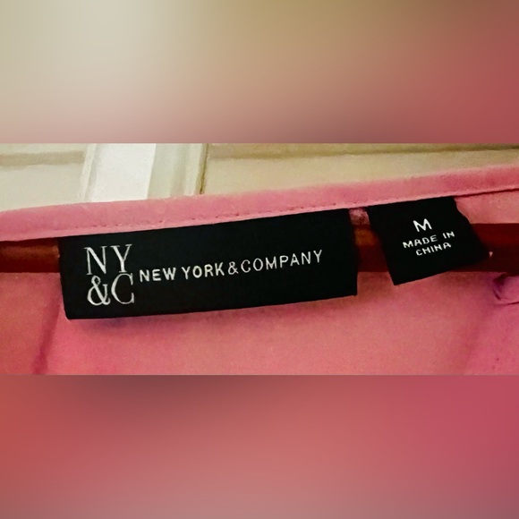 New York & Company Pink Blouse, Size Medium - Picture 2 of 2